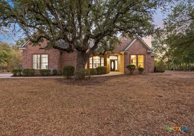 Photo 1 of Single family home for sale at 701 Olde Oaks Dr, Temple, TX 76502 | MLS# 624904 | Listing updated on 2026-10-01