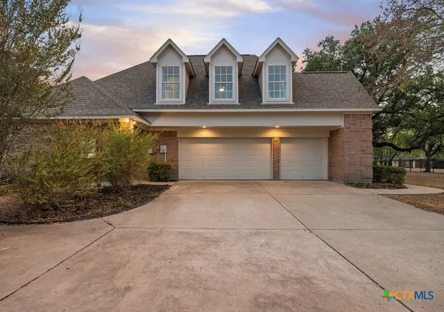 Photo 4 of Single family home for sale at 701 Olde Oaks Dr, Temple, TX 76502 | MLS# 624904 | Listing updated on 2026-10-01