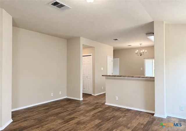Photo 3 of Single family home for sale at 2131 Echo Hills Dr, New Braunfels, TX 78130 | MLS# 624991 | Listing updated on 2026-09-15
