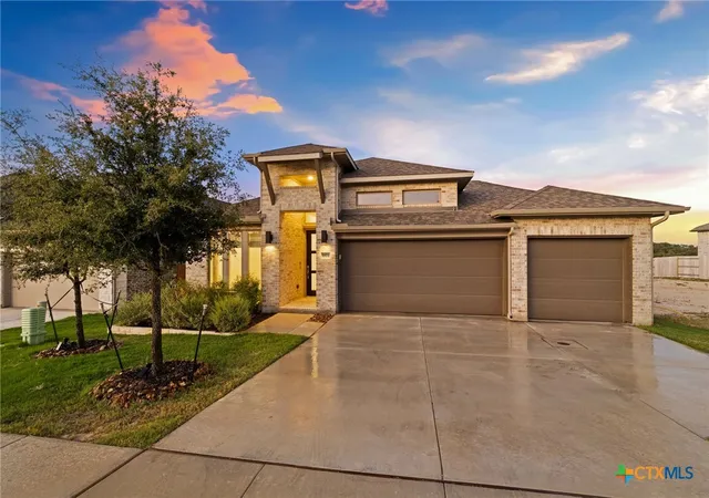 Photo 2 of Single family home for sale at 1872 Weinnacht, New Braunfels, TX 78132 | MLS# 624592 | Listing updated on 2026-10-03