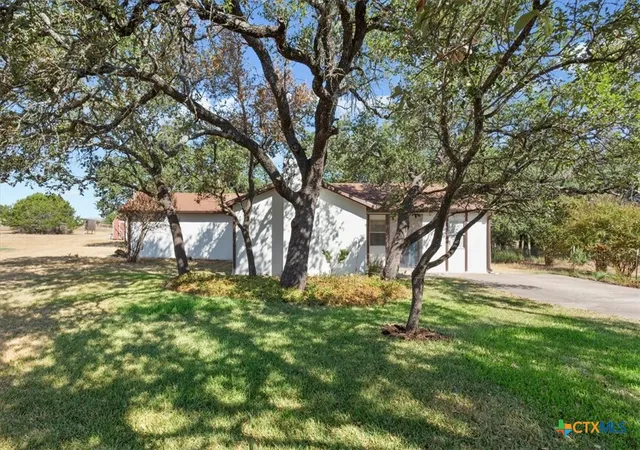 Photo 3 of Single family home for sale at 100 County Rd 229, Florence, TX 76527 | MLS# 624815 | Listing updated on 2026-09-11