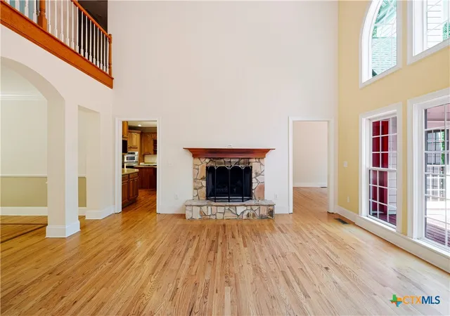 Photo 2 of Single family home for sale at 4609 Oxford Dr, Killeen, TX 76542 | MLS# 625047 | Listing updated on 2026-09-11