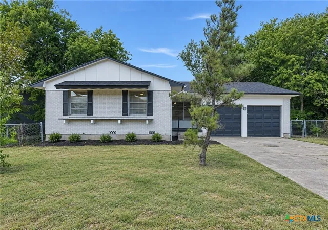 Photo 1 of Single family home for sale at 1011 Pine Dr, Killeen, TX 76543 | MLS# 625048 | Listing updated on 2026-09-13