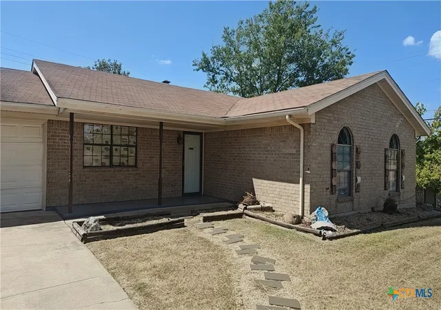 Photo 1 of Single family home for sale at 902 Davie Lee Dr, Copperas Cove, TX 76522 | MLS# 624960 | Listing updated on 2026-09-11
