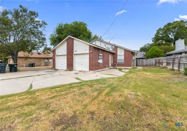 Photo 1 of Multi family home for sale at 625 Luther Dr, Georgetown, TX 78628 | MLS# 623691 | Listing updated on 2026-09-11