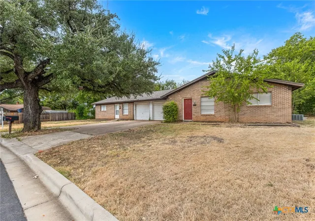 Photo 3 of House for sale at 803 Judy Dr, Georgetown, TX 78628 | MLS# 623686 | Listing updated on 2026-09-11
