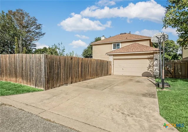 Photo 34 of Single family home for sale at 17132 Bishopsgate Dr, Pflugerville, TX 78660 | MLS# 625062 | Listing updated on 2026-09-11