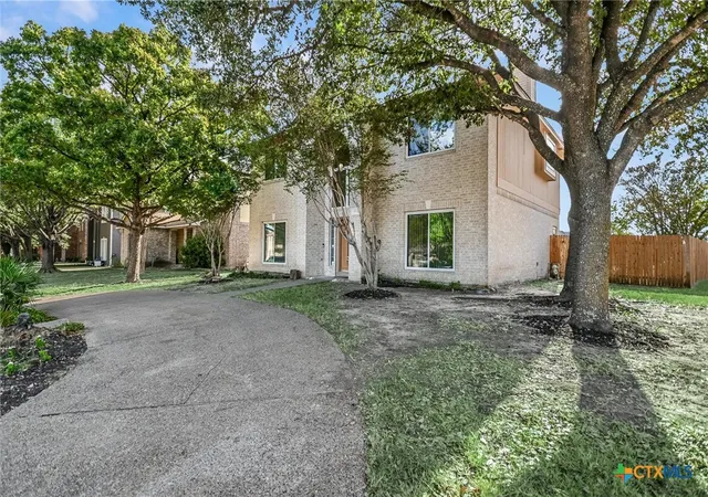 Photo 3 of Single family home for sale at 17132 Bishopsgate Dr, Pflugerville, TX 78660 | MLS# 625062 | Listing updated on 2026-09-11