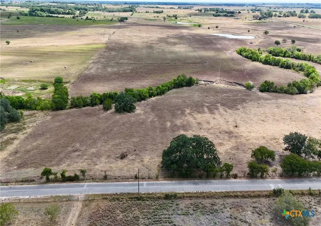 Land for sale at Tract 4 County Rd 366, Shiner, TX 77984 | MLS# 625075