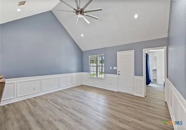 Photo 3 of Single family home for sale at 10915 S Highway 183, Lampasas, TX 76550 | MLS# 625080 | Listing updated on 2026-09-11