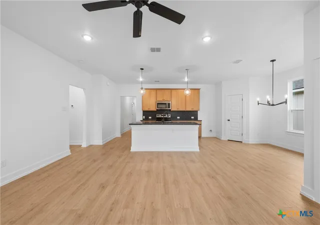 Photo 3 of Single family home for sale at 1224 Peppermint Rd, Temple, TX 76501 | MLS# 624836 | Listing updated on 2026-09-11
