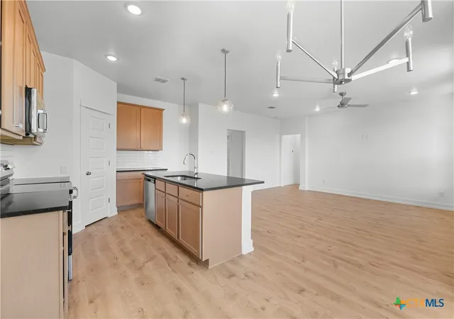Photo 4 of Single family home for sale at 1220 Peppermint Rd, Temple, TX 76501 | MLS# 624828 | Listing updated on 2026-09-11