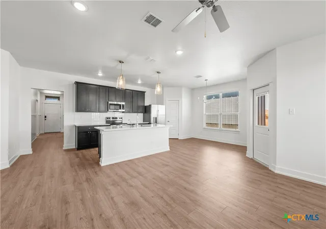 Photo 2 of Single family home for sale at 9104 Chalk Maple Dr, Killeen, TX 76542 | MLS# 624938 | Listing updated on 2026-09-11