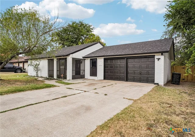Photo 1 of Single family home for sale at 612 W Mary Jane Dr, Killeen, TX 76541 | MLS# 624856 | Listing updated on 2026-09-11