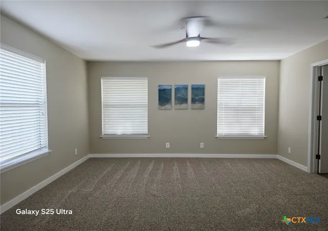 Photo 3 of Single family home for sale at 124 Creekview Dr, Canyon Lake, TX 78133 | MLS# 625004 | Listing updated on 2026-09-11