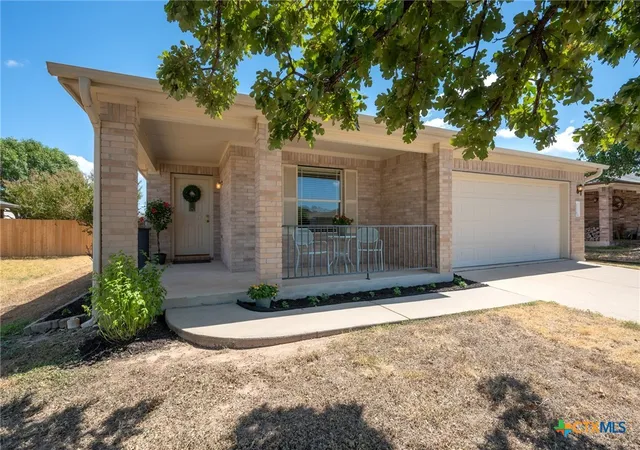 Photo 3 of Single family home for sale at 204 Katherine Way, Leander, TX 78641 | MLS# 625118 | Listing updated on 2026-09-12