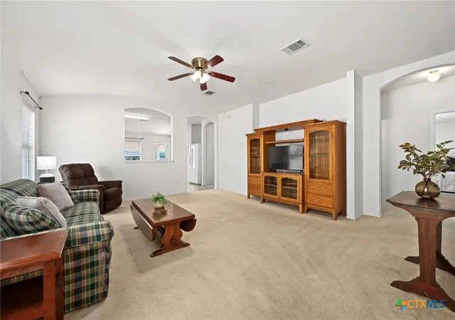 Photo 4 of Single family home for sale at 204 Katherine Way, Leander, TX 78641 | MLS# 625118 | Listing updated on 2026-09-12