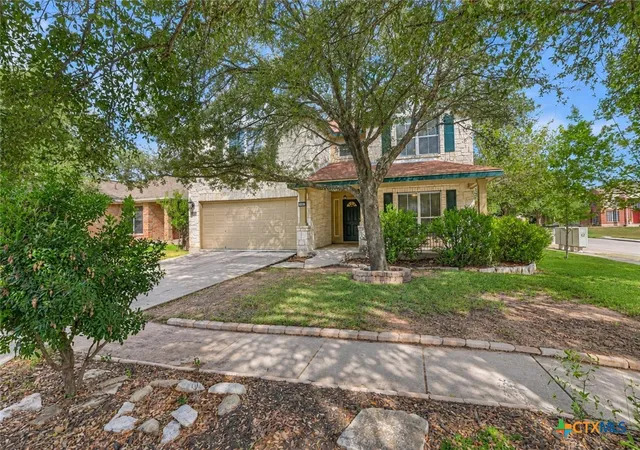 Photo 1 of Single family home for sale at 204 Falcon Ridge Dr, New Braunfels, TX 78130 | MLS# 625063 | Listing updated on 2026-09-12