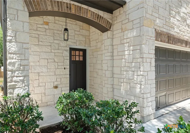 Photo 2 of Single family home for sale at 10936 Short Springs Dr, Austin, TX 78754 | MLS# 625139 | Listing updated on 2026-09-14