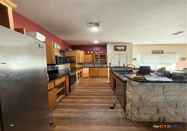 Photo 2 of Sale Pending at 207 Armadillo Ln, Copperas Cove, TX 76522 | MLS# 625011 | Listing updated on 2026-09-13