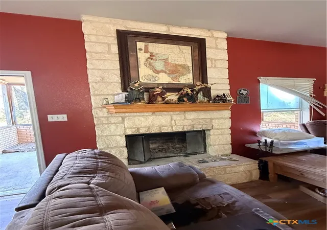 Photo 4 of Sale Pending at 207 Armadillo Ln, Copperas Cove, TX 76522 | MLS# 625011 | Listing updated on 2026-09-13