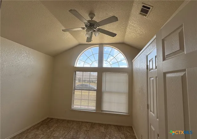 Photo 4 of Single family home for sale at 4411 Lonesome Dove Dr, Killeen, TX 76549 | MLS# 624807 | Listing updated on 2026-09-13