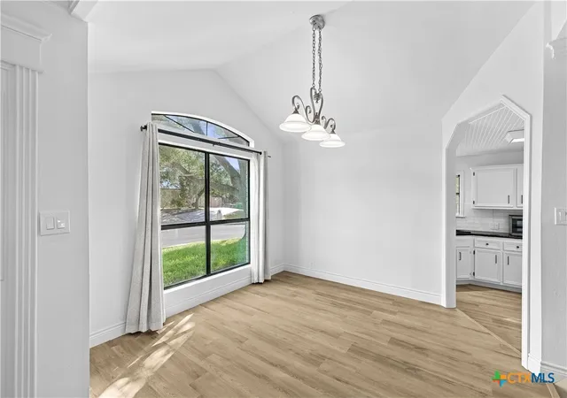Photo 3 of Single family home for sale at 301 Trentwood Cir, Victoria, TX 77901 | MLS# 625144 | Listing updated on 2026-09-13