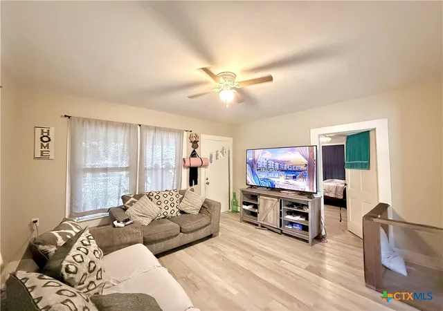 Photo 3 of Single family home for sale at 220 Fm 1686, Telferner, TX 77988 | MLS# 625157 | Listing updated on 2026-09-15
