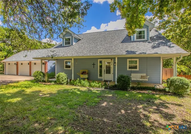 Photo 1 of Single family home for sale at 1505 N Beal St, Belton, TX 76513 | MLS# 624902 | Listing updated on 2026-09-15