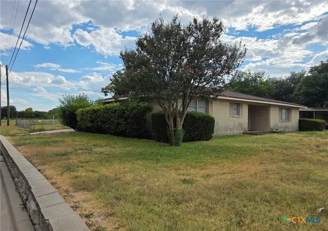 Photo 1 of Single family home for sale at 140 Darden Dr, Robinson, TX 76706 | MLS# 625181 | Listing updated on 2026-09-17