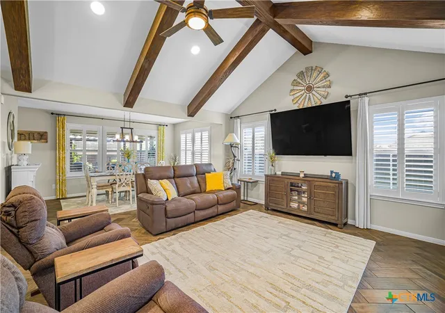 Photo 3 of Single family home for sale at 101 Gabbiano Ct, Victoria, TX 77904 | MLS# 625025 | Listing updated on 2026-09-14
