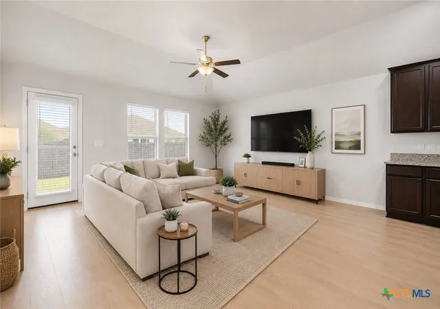 Photo 4 of Single family home for sale at 13612 Bullhorn Acacia Pass, Manor, TX 78653 | MLS# 622982 | Listing updated on 2026-09-15