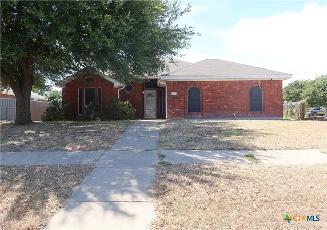 Single family home for sale at 4101 Adolph Ave, Killeen, TX 76549 | MLS# 625215