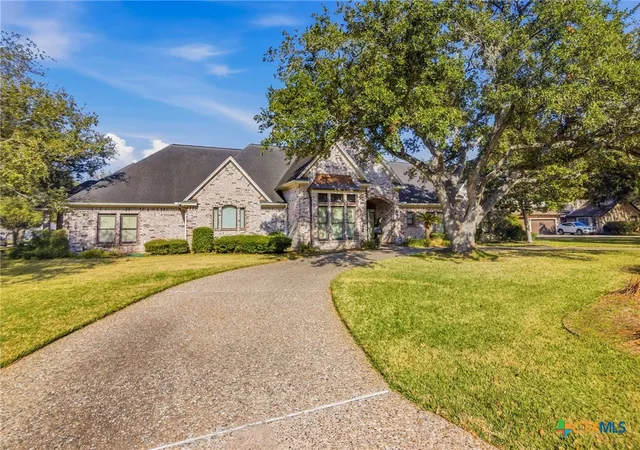 Photo 1 of Single family home for sale at 115 Alameda Cir, Victoria, TX 77904 | MLS# 625220 | Listing updated on 2026-09-14