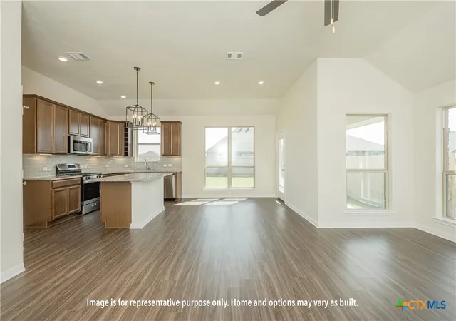 Photo 3 of Single family home for sale at 6002 Golden Gate Dr, Killeen, TX 76549 | MLS# 625257 | Listing updated on 2026-09-14