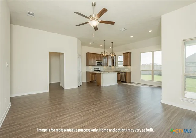 Photo 4 of Single family home for sale at 6002 Golden Gate Dr, Killeen, TX 76549 | MLS# 625257 | Listing updated on 2026-09-14