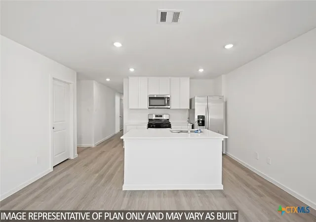 Photo 4 of Single family home for sale at 125 Rain Drop Rd, Jarrell, TX 76537 | MLS# 625281 | Listing updated on 2026-09-15
