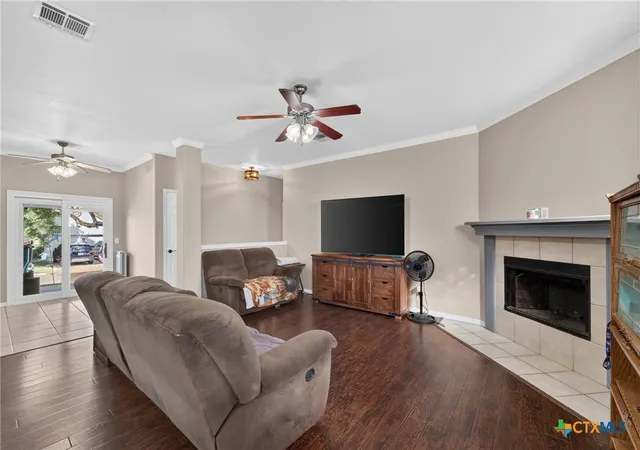 Photo 2 of Single family home for sale at 127 Gehler Cir, Nolanville, TX 76559 | MLS# 625338 | Listing updated on 2026-09-24