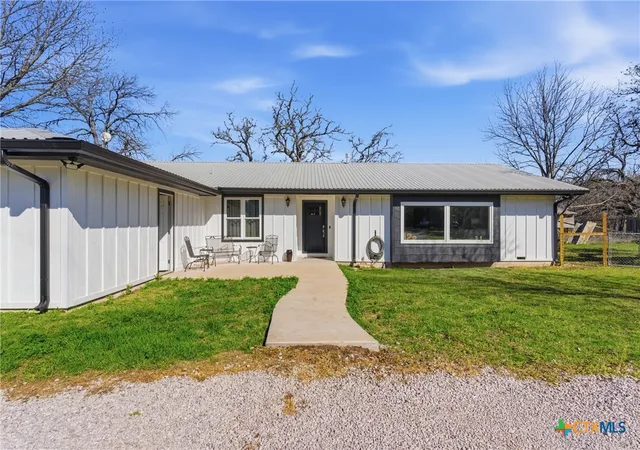 Photo 3 of Single family home for sale at 1115 County Rd 2102, Lometa, TX 76853 | MLS# 625358 | Listing updated on 2026-09-15