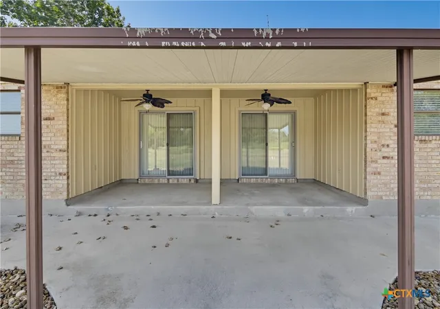 Listing Photo 4 - Condo for sale in building located at 16615 Fm 725, Seguin, TX 78155