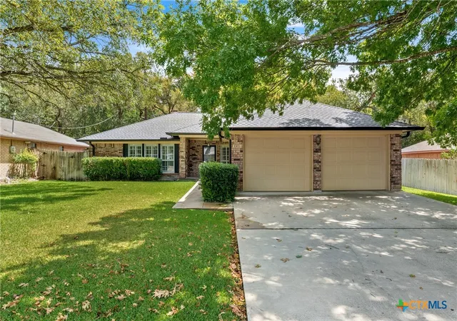 Photo 1 of Single family home for sale at 3301 Pecan Valley Dr, Temple, TX 76502 | MLS# 624768 | Listing updated on 2026-10-01