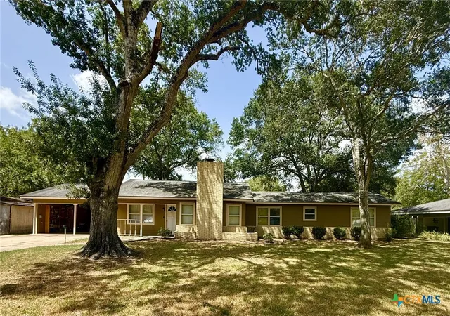 Photo 1 of Single family home for sale at 308 Louise St, Edna, TX 77957 | MLS# 623825 | Listing updated on 2026-09-17