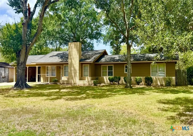 Photo 3 of Single family home for sale at 308 Louise St, Edna, TX 77957 | MLS# 623825 | Listing updated on 2026-09-17