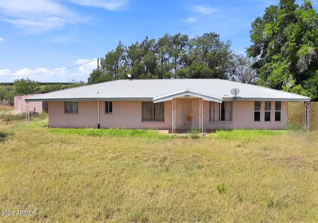 Photo 3 of Single family home for sale at 4842 W Gleeson Rd, Elfrida, AZ 85610 | MLS# 6816531 | Listing updated on 2026-09-06