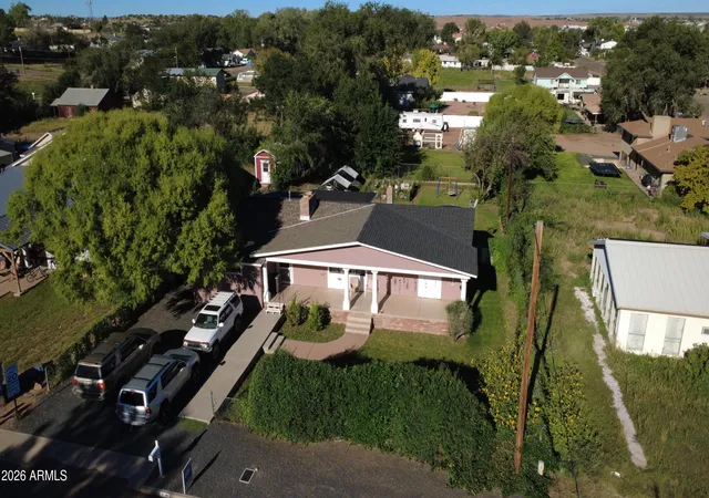 Photo 3 of Single family home for sale at 44 S 3rd St W, Snowflake, AZ 85937 | MLS# 6922689 | Listing updated on 2026-09-25
