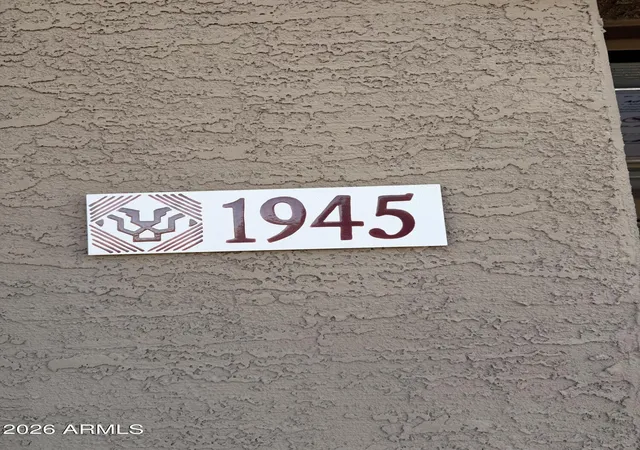 Photo 3 of Single family home for sale at 1945 E Aloe Pl, Chandler, AZ 85286 | MLS# 6932863 | Listing updated on 2026-09-09