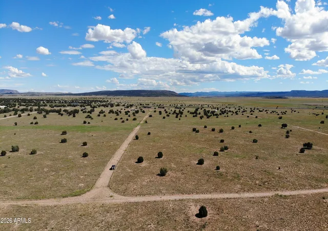 Photo 2 of Land for sale at 27817 W San Juan Ln #469, Seligman, AZ 86337 | MLS# 6936529 | Listing updated on 2026-09-11