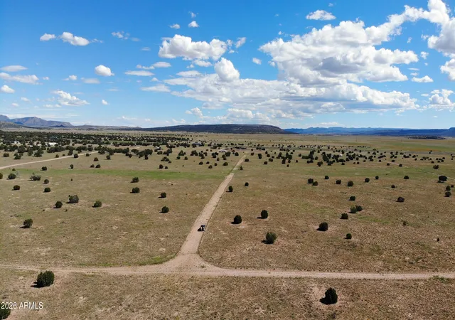 Photo 3 of Land for sale at 27817 W San Juan Ln #469, Seligman, AZ 86337 | MLS# 6936529 | Listing updated on 2026-09-11