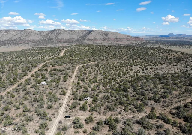 Photo 3 of Land for sale at 29399 W Stagecoach Ln #853, Seligman, AZ 86337 | MLS# 6963477 | Listing updated on 2026-09-10