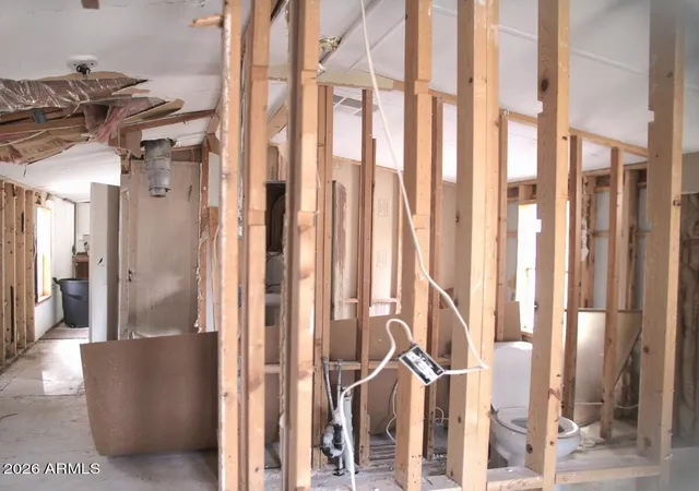 Photo 3 of Manufactured home for sale at 1431 N 26th Drive, Show Low, AZ 85901 | MLS# 7076514 | Listing updated on 2026-09-12